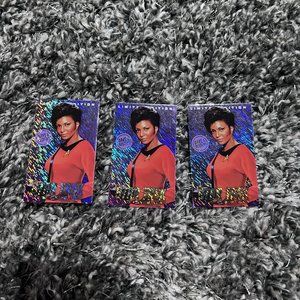 STAR TREK HOLOGRAPHIC UHURA